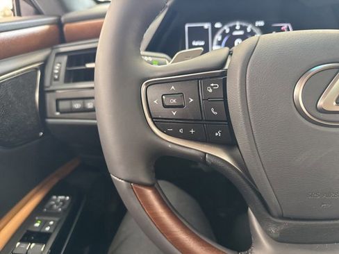 New 2025 Lexus ES 350 Ultra Luxury image 20