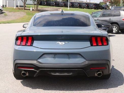 Used 2024 Ford Mustang Premium image 6