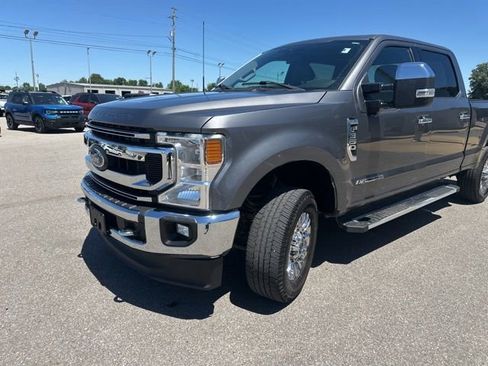 Used 2022 Ford F350 XLT w/ XLT Premium Package AWD/4WD image 29