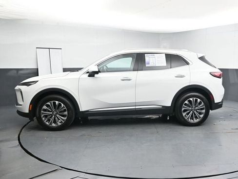 Used 2025 Buick Envision Preferred AWD/4WD image 6