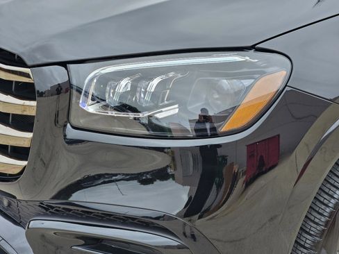 Certified 2026 Mercedes-Benz GLS 450 4MATIC image 30