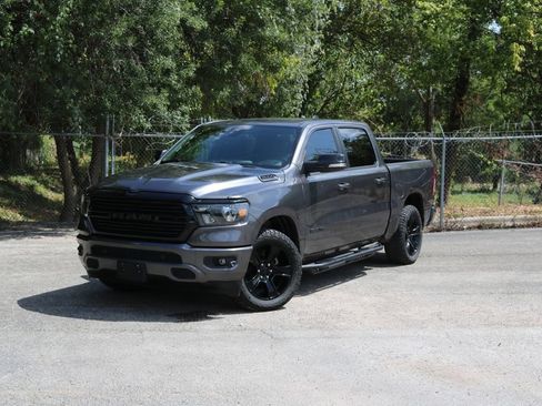 Used 2021 RAM 1500 Lone Star AWD/4WD image 1