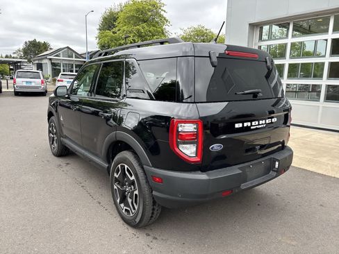 Used 2023 Ford Bronco Sport Outer Banks AWD/4WD image 3