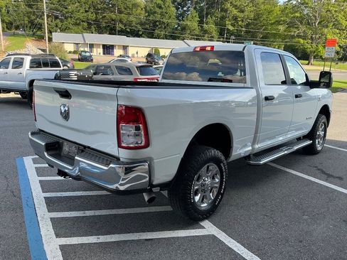 Used 2024 RAM 2500 Big Horn w/ Off Road Package AWD/4WD image 4