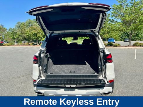 Used 2025 BMW X5 xDrive40i AWD/4WD image 8