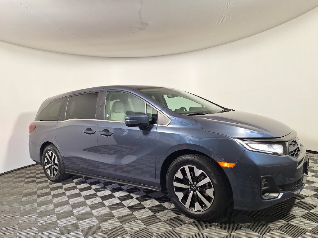 Used 2025 Honda Odyssey EX-L image 3