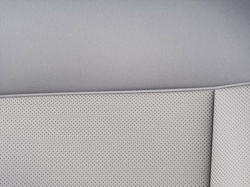 New 2026 Hyundai Kona SEL Premium image 17