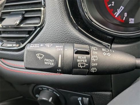 Used 2024 Dodge Durango GT image 29