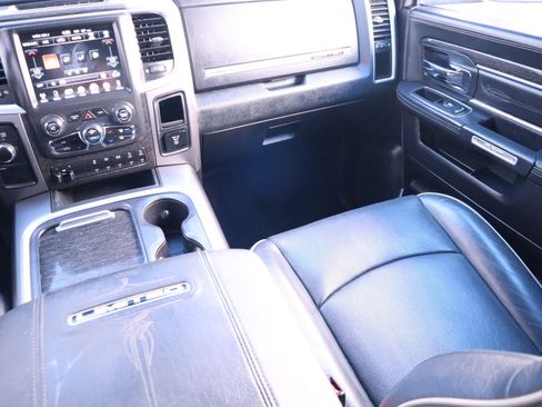 Used 2017 RAM 2500 Limited image 30