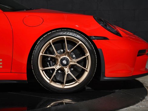 Used 2022 Porsche 911 GT3 RWD image 29