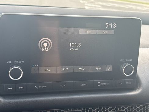 Used 2024 Honda HR-V Sport image 19