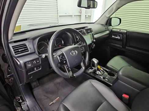 Used 2023 Toyota 4Runner TRD Off-Road Premium w/ Moonroof Package AWD/4WD image 12