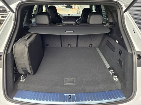 New 2026 Porsche Cayenne Turbo image 27