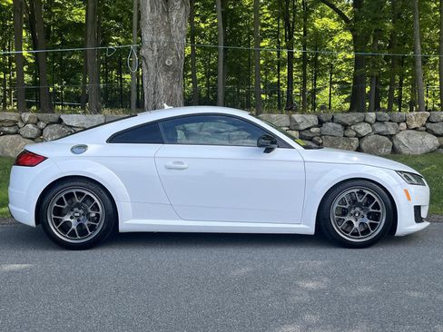 Used 2017 Audi TT 2.0T AWD/4WD image 2