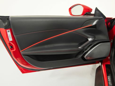 Certified 2025 Ferrari Roma Spider RWD image 16