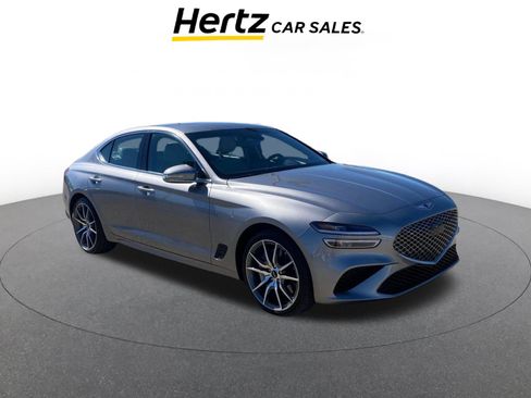 Used 2025 Genesis G70 2.5T image 1