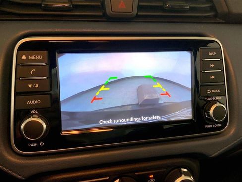 Used 2025 Nissan Versa SV FWD image 21