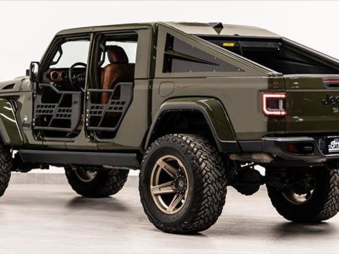 Used 2022 Jeep Gladiator Sport image 13