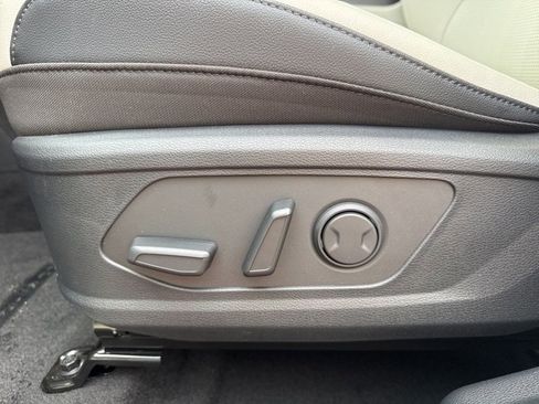 New 2026 Kia Sportage EX w/ EX Panoramic Sunroof Package image 24