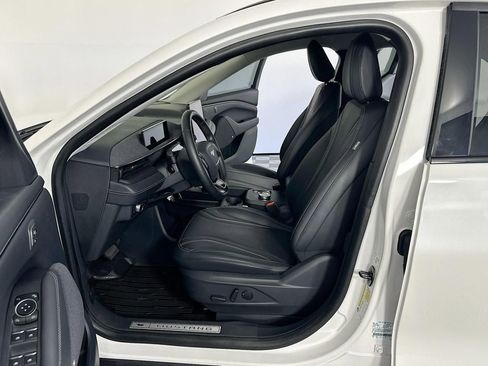 Used 2021 Ford Mustang Mach-E Premium image 23