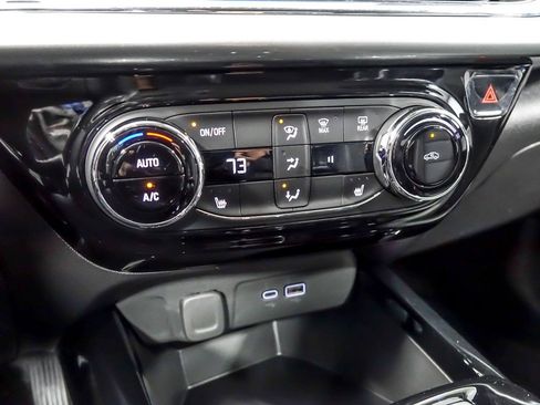 New 2026 Chevrolet Trax LT w/ Driver Confidence Package image 18