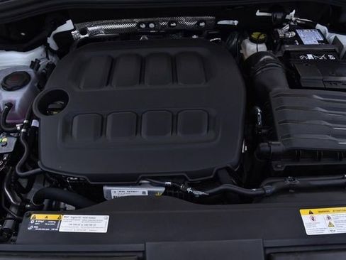 New 2026 Volkswagen Tiguan SE R-Line image 27