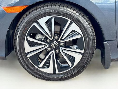 Used 2017 Honda Civic EX-L image 32