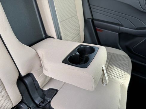 Used 2022 Ford Escape SE w/ Convenience Package image 37