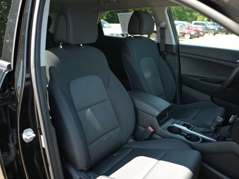 Used 2018 Hyundai Tucson SE AWD/4WD image 49