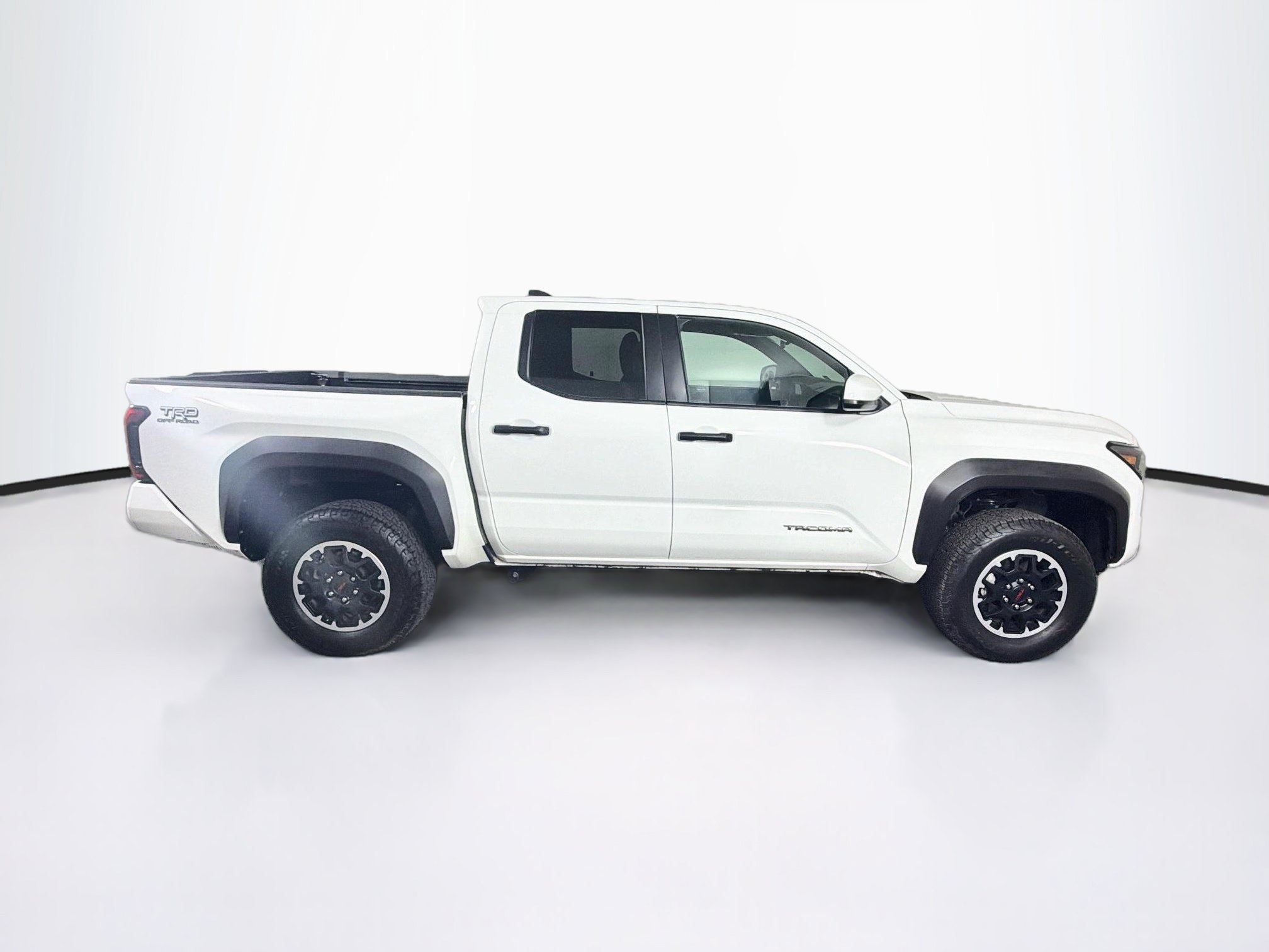 Used 2024 Toyota Tacoma TRD Off-Road AWD/4WD image 10