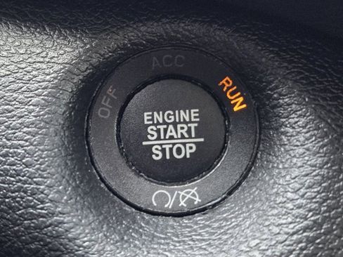 Used 2022 Jeep Cherokee Latitude Lux image 22