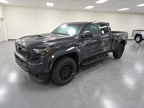 New 2026 Toyota Tacoma TRD Sport image 2