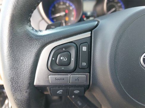 Used 2016 Subaru Outback 3.6R Limited image 14