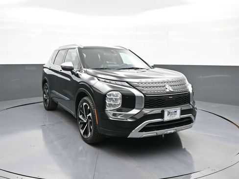 Used 2022 Mitsubishi Outlander SEL AWD/4WD image 3