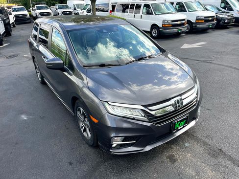 Used 2019 Honda Odyssey Touring image 5