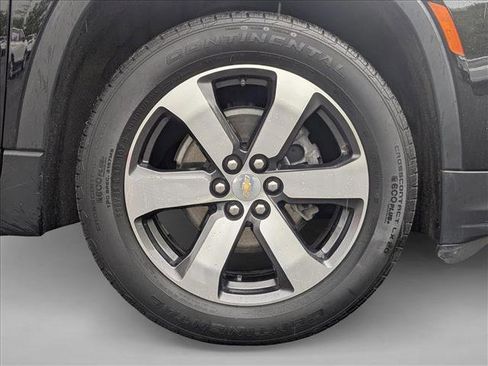 Used 2023 Chevrolet Traverse LT w/ LT Premium Package AWD/4WD image 26
