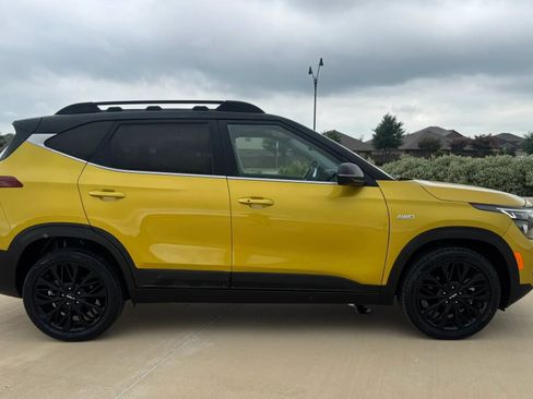 Used 2023 Kia Seltos Nightfall Edition AWD/4WD image 10