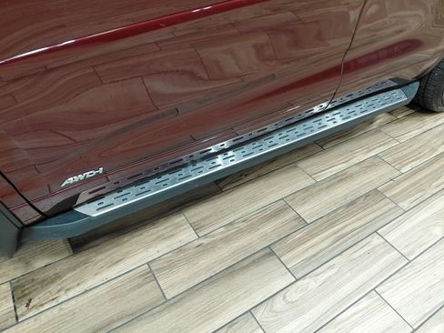 Used 2019 Toyota Highlander Limited Platinum AWD/4WD image 16