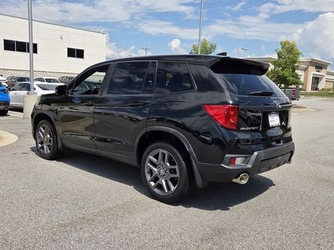 Certified 2023 Honda Passport EX-L image 6