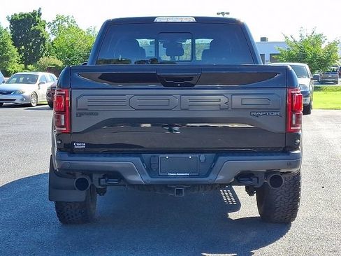 Used 2018 Ford F150 Raptor w/ Equipment Group 802A Luxury AWD/4WD image 8
