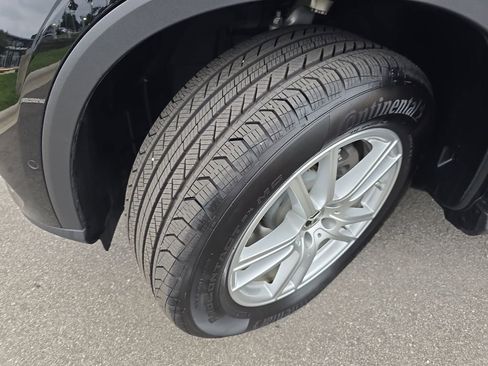 Certified 2025 Mercedes-Benz GLC 300 4MATIC image 35