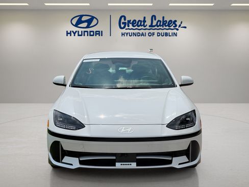 Used 2025 Hyundai Ioniq 6 SEL AWD/4WD image 8