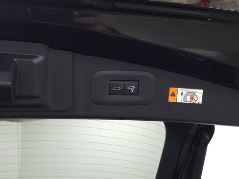 Used 2023 Lexus RZ 450e Premium w/ Technology Package image 9