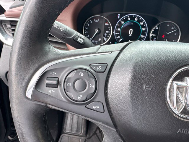 Used 2018 Buick Enclave Avenir w/ Avenir Technology Package AWD/4WD image 32
