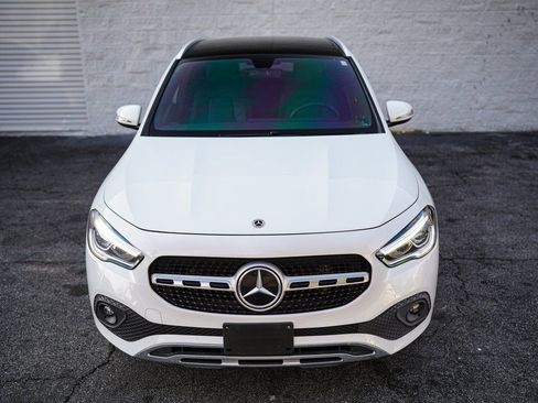 Used 2022 Mercedes-Benz GLA 250 4MATIC w/ Premium Package Lite image 6