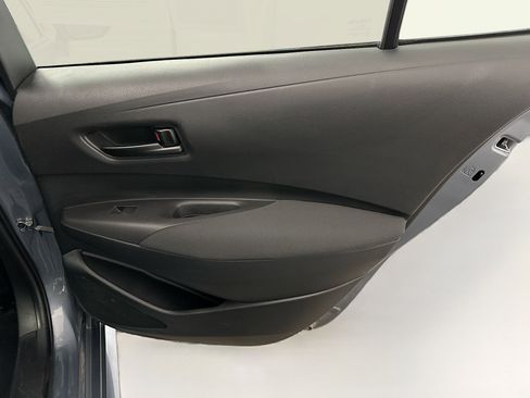 Used 2024 Toyota Corolla LE image 31