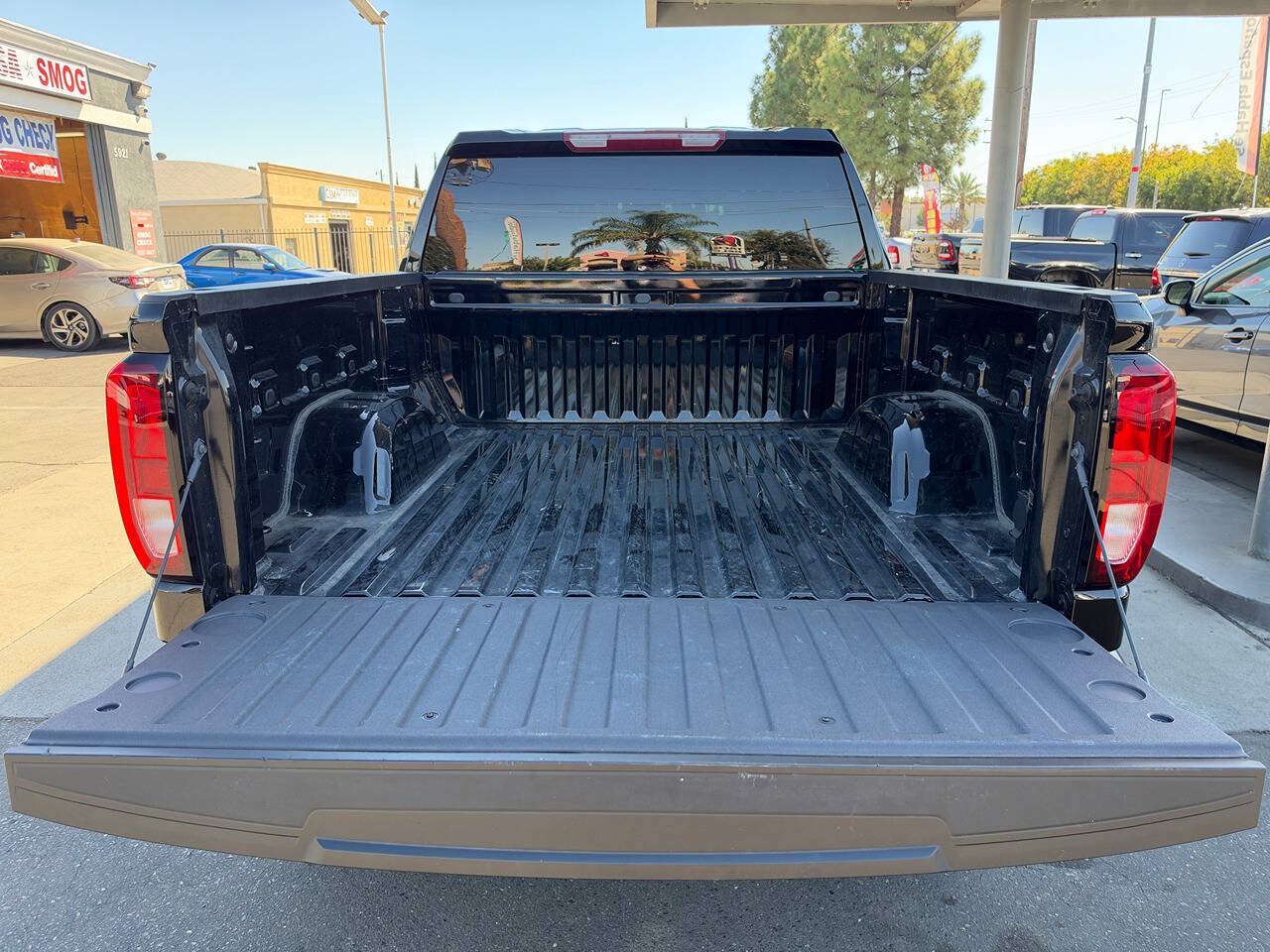 Used 2026 GMC Sierra 1500 Elevation RWD image 22