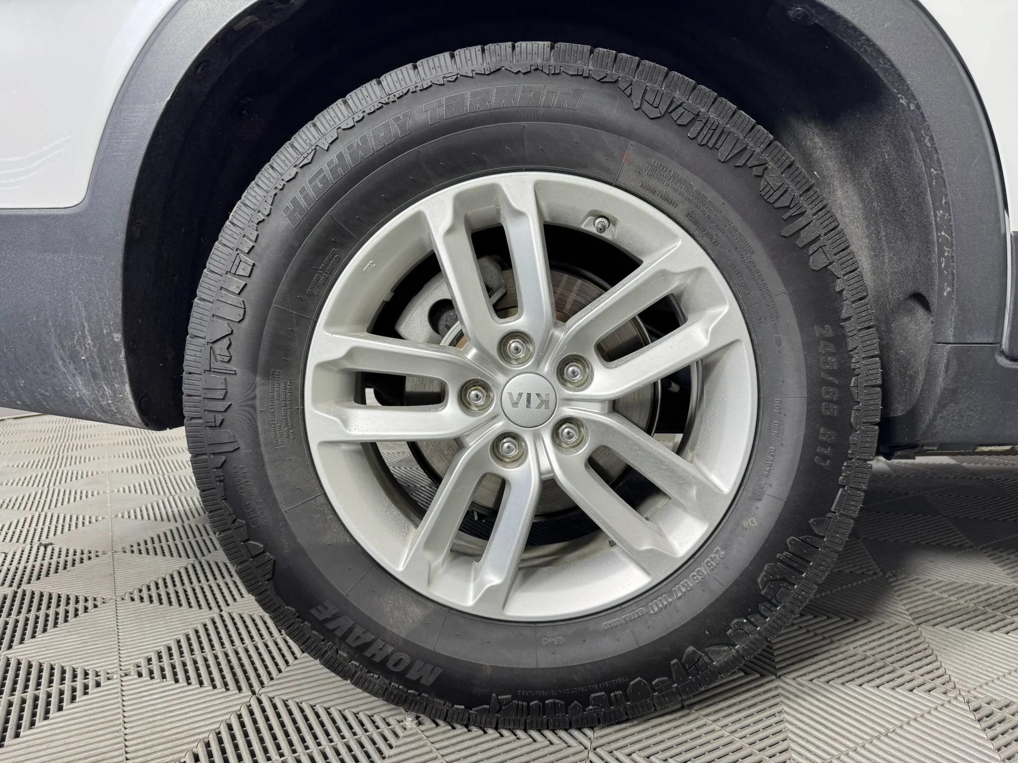 Used 2015 Kia Sorento LX FWD image 41