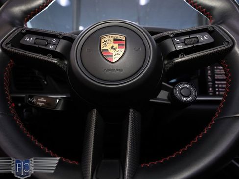 Used 2021 Porsche 911 Carrera S RWD image 36
