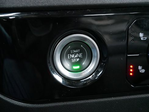 Used 2024 GMC Sierra 1500 Elevation image 26